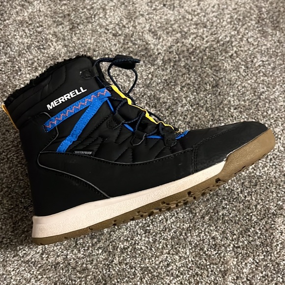 Merrell winter boots - Picture 2 of 4